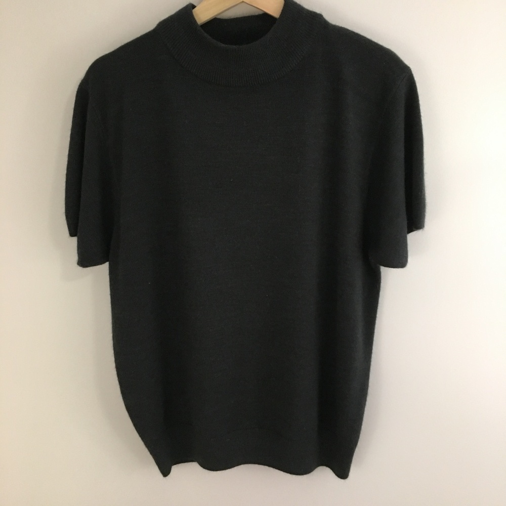 Knit Blouse by Tan Jay